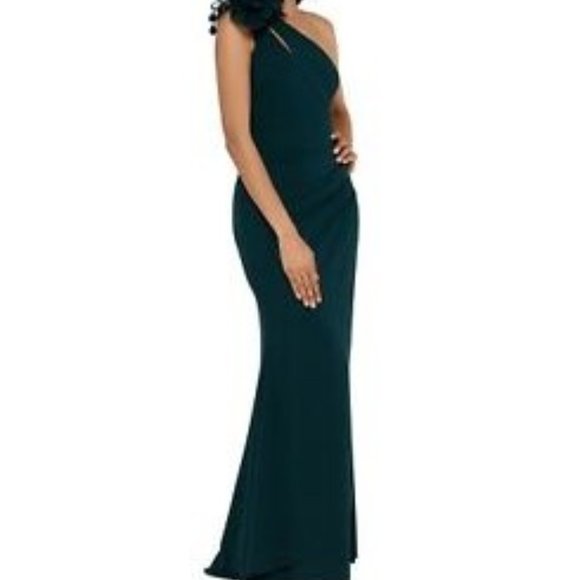 XSCAPE Petite One-Shoulder Floral-Det Green 12P - Picture 1 of 6
